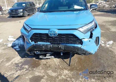 2023 Toyota Rav4 Hybrid Xse z USA, uszkodzony, nr VIN 2T3E6RFV3PW043572